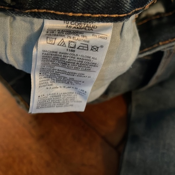 Old navy boot cut jeans - Picture 4 of 6